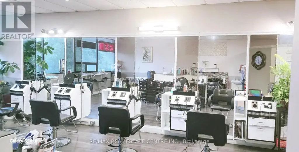 206 - 333 Dundas Street E, Mississauga (Cooksville)