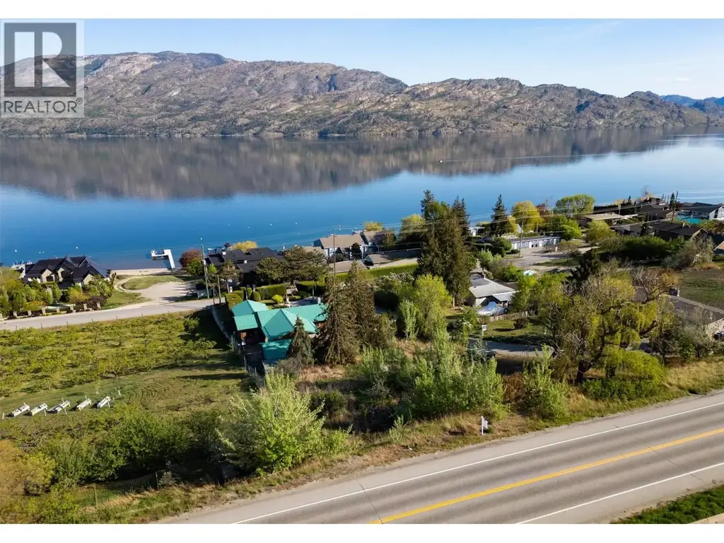 5281 Tailyour Lane, Peachland