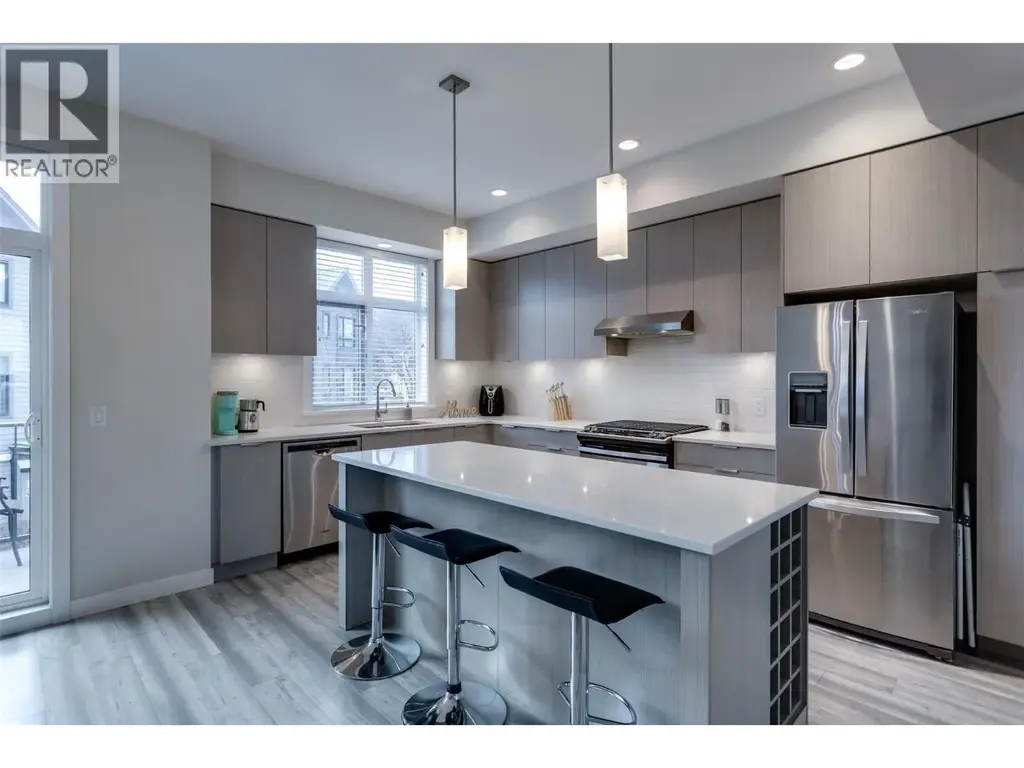 170 Celano Crescent Unit# 4, Kelowna