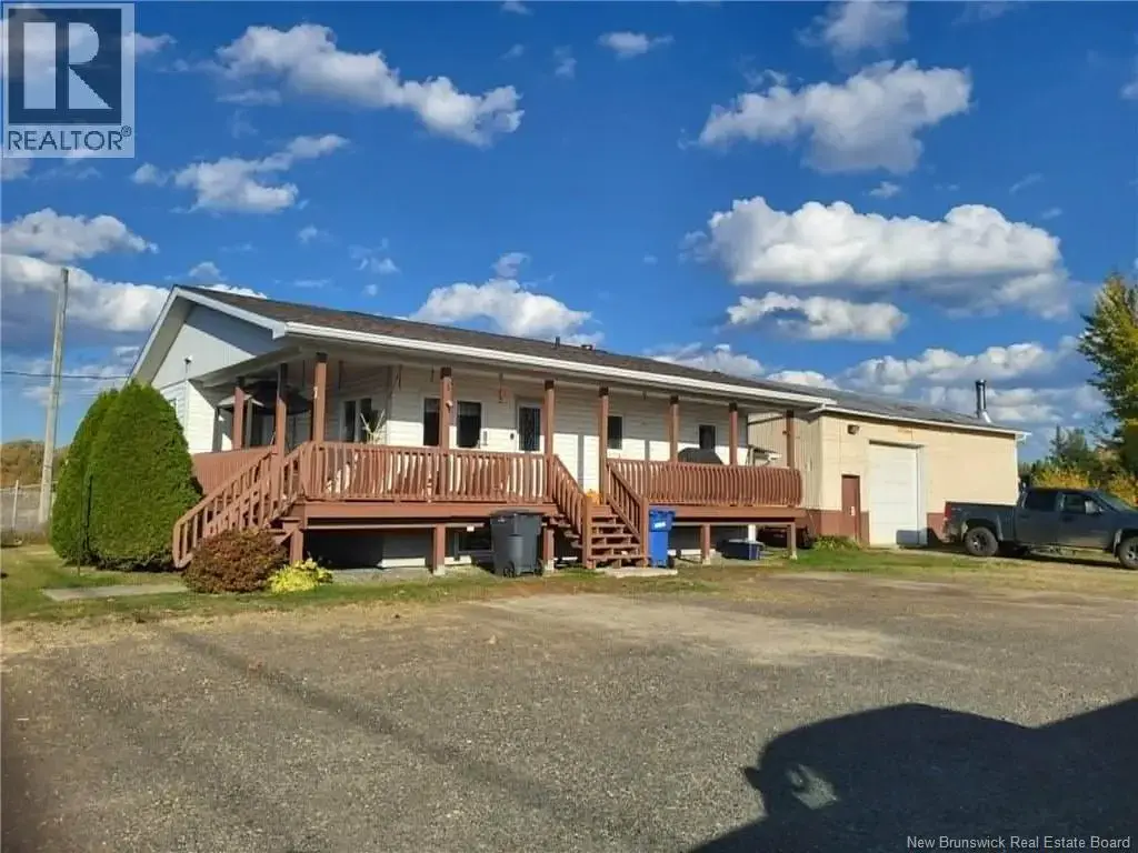 7 Principale Street, Eel River Crossing