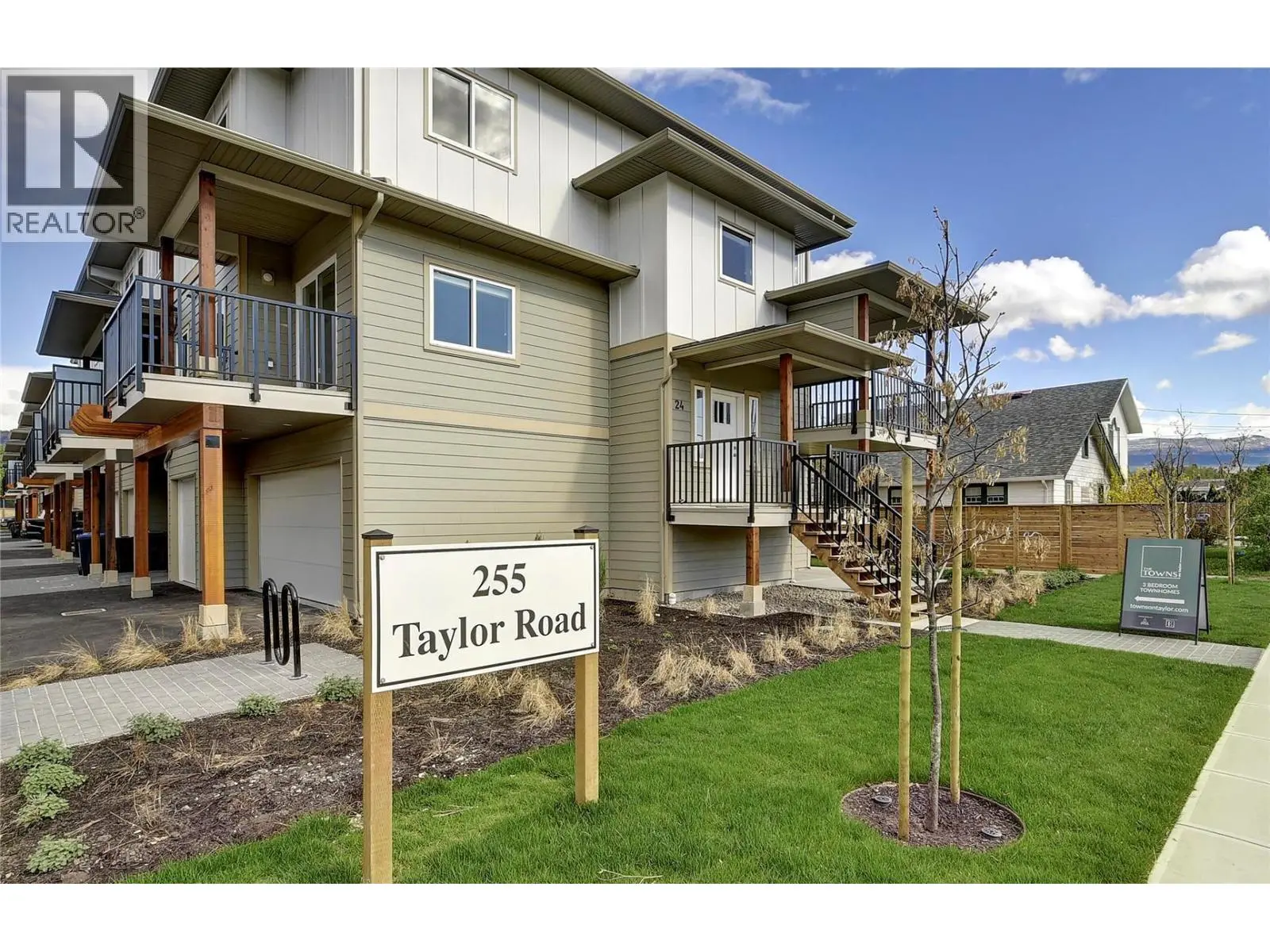 255 Taylor Road Unit# 17. Kelowna, British Columbia