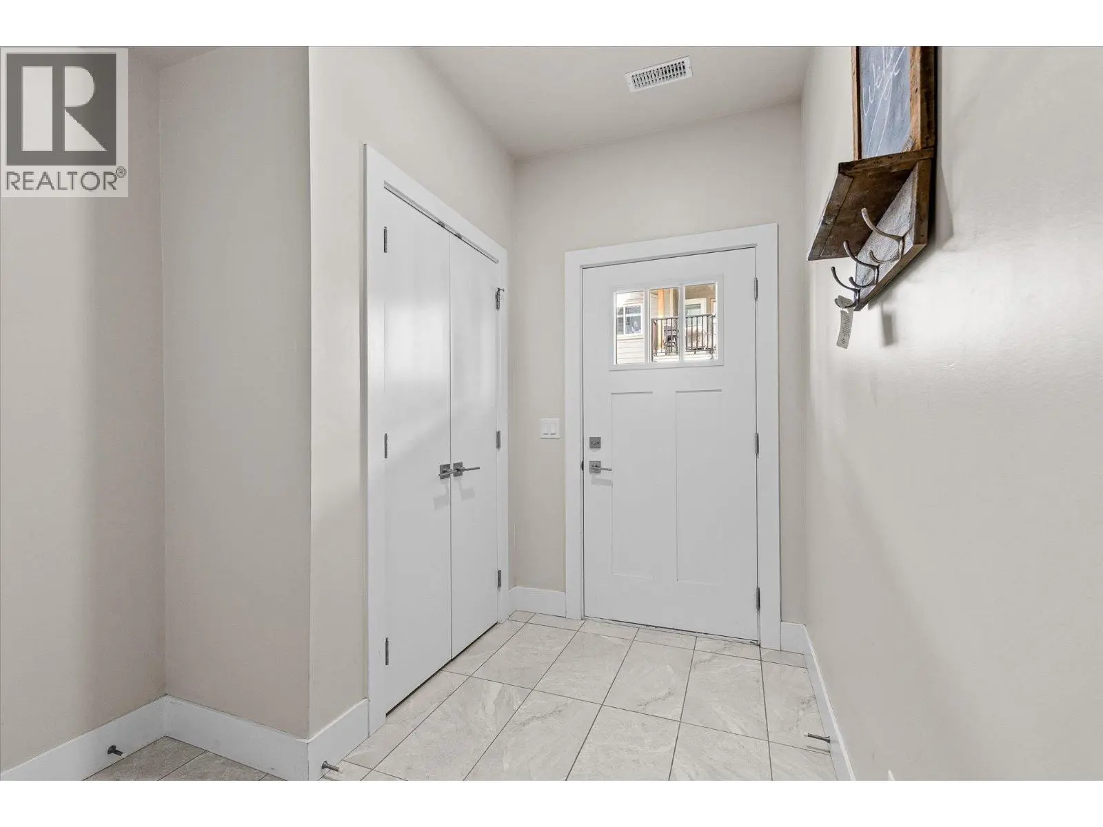 255 Taylor Road Unit# 17. Kelowna, British Columbia