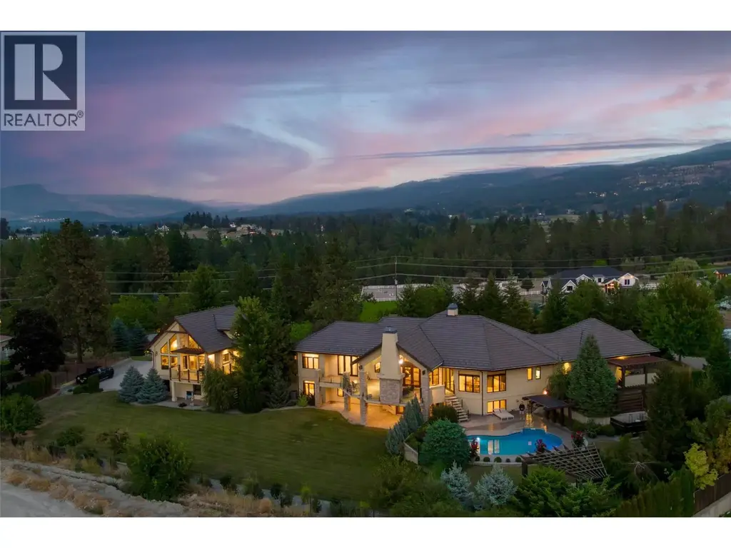 4326- 4330 Bedford Lane, Kelowna