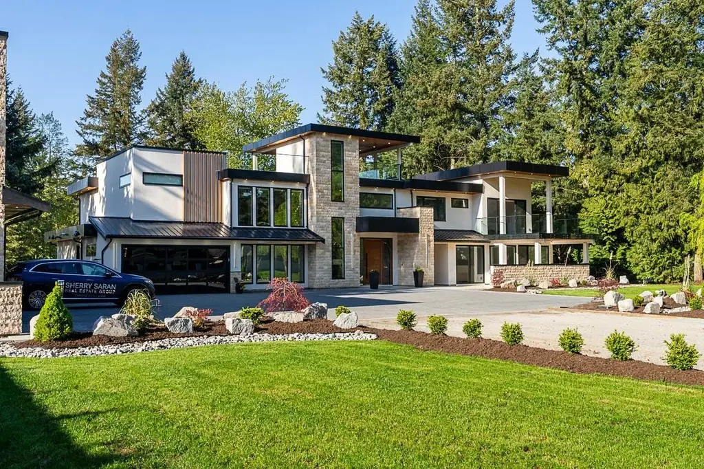25031 57 Avenue, Langley