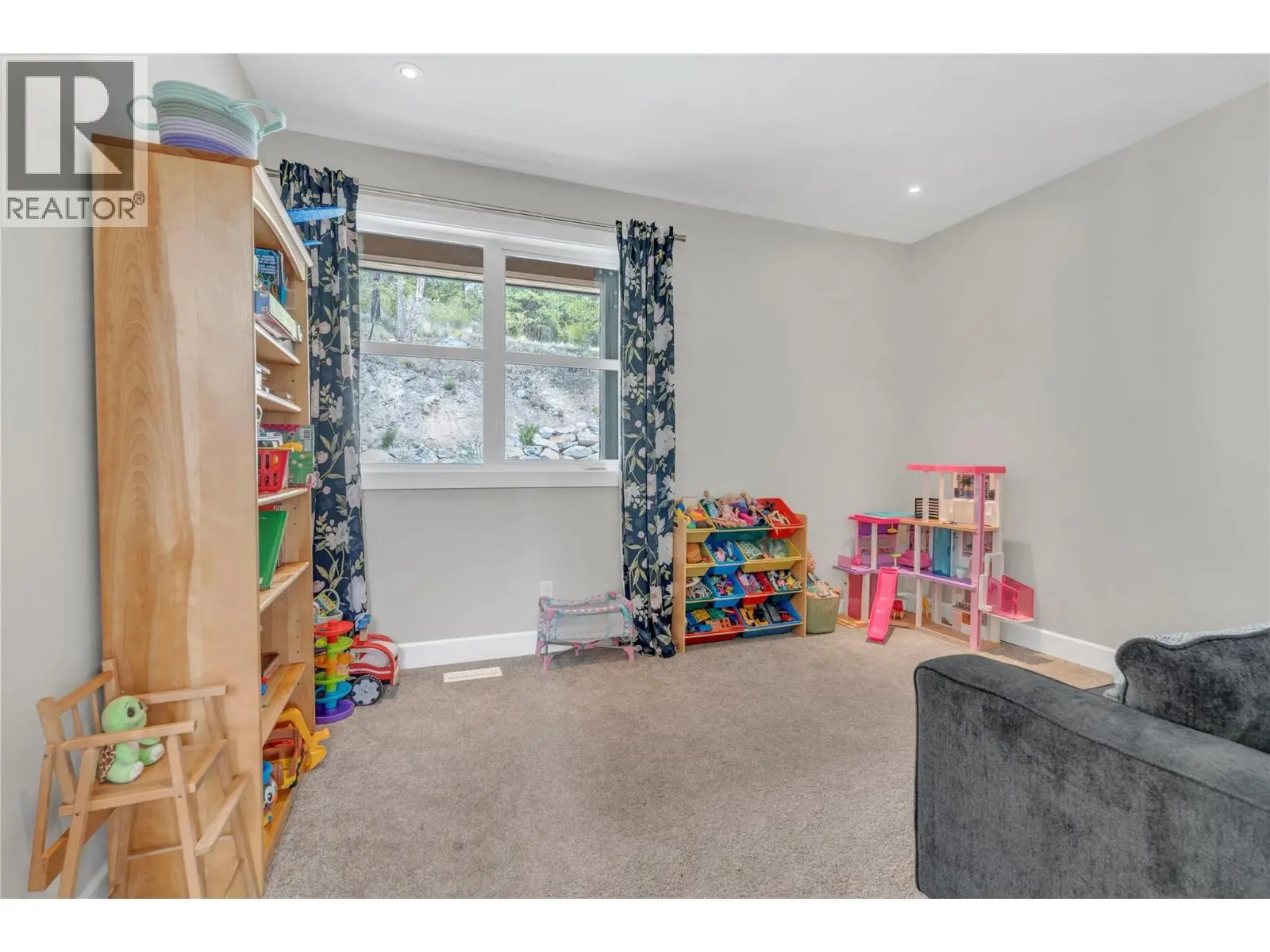 8388 Princeton Summerland Road. Summerland, British Columbia
