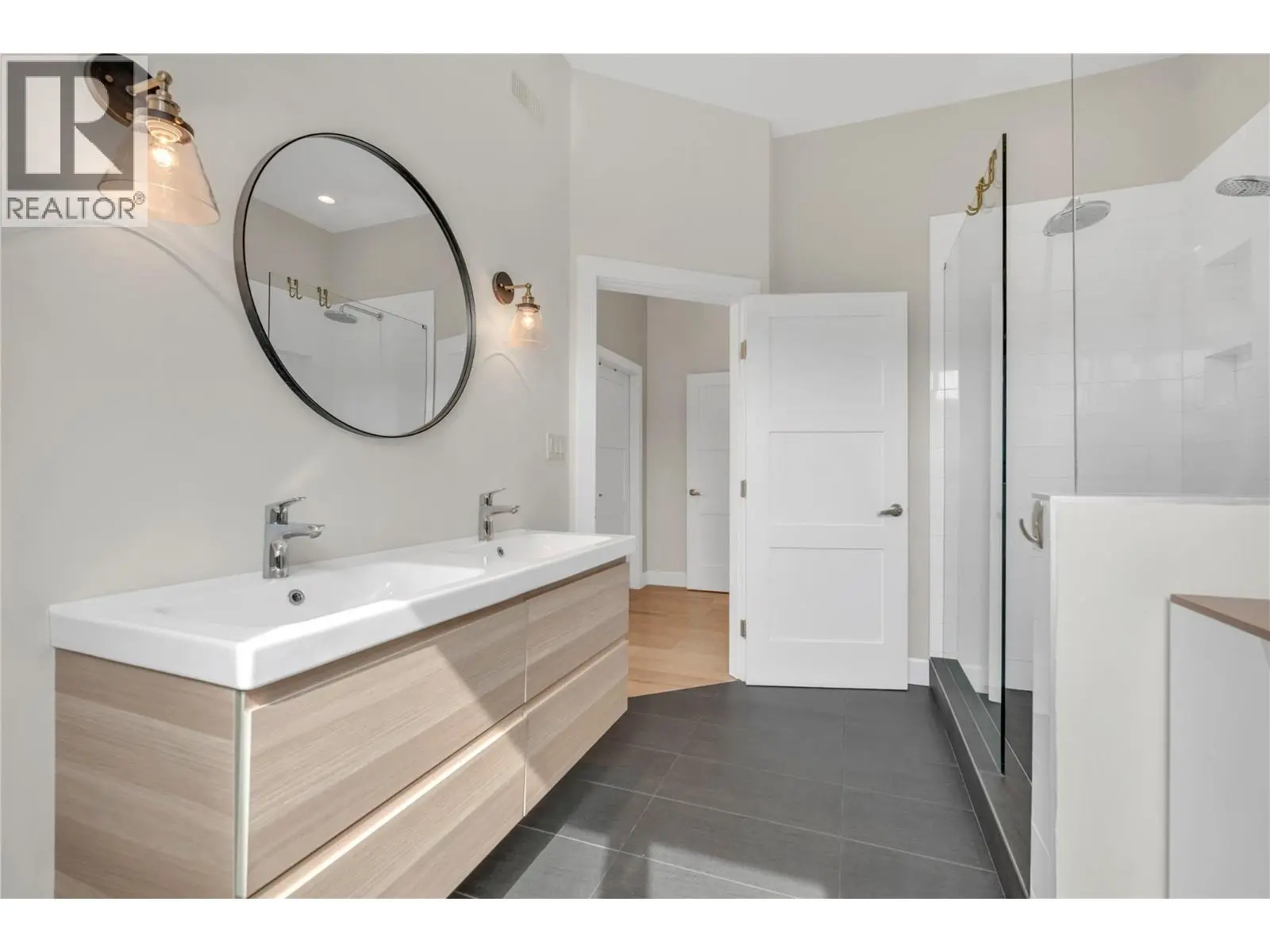 8388 Princeton Summerland Road. Summerland, British Columbia