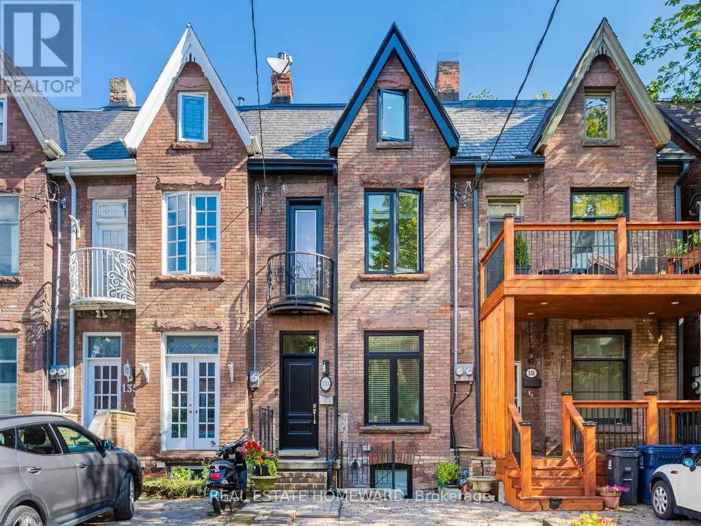 133 Cowan Avenue, Toronto (South Parkdale)