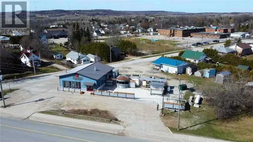 43 Manitowaning, Little Current
