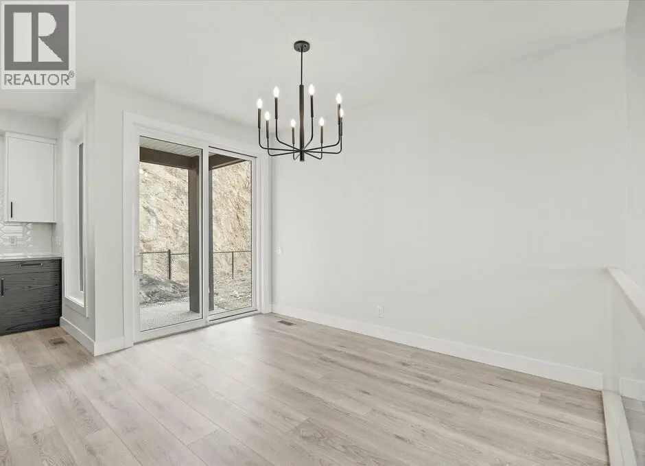 1221 Lone Pine Drive. Kelowna, British Columbia