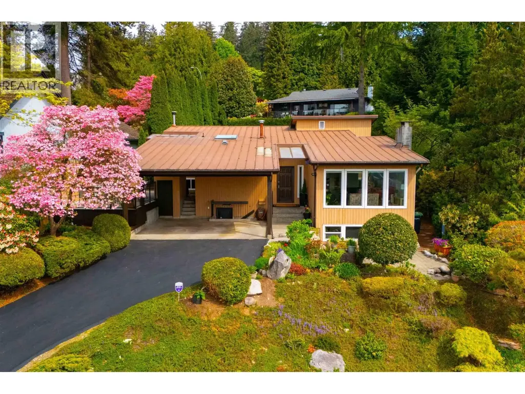 2563 Ashurst Avenue, Coquitlam