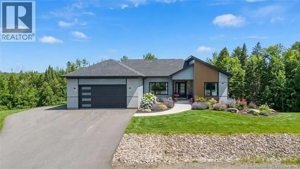 54 Golden Eagle Drive, Hanwell