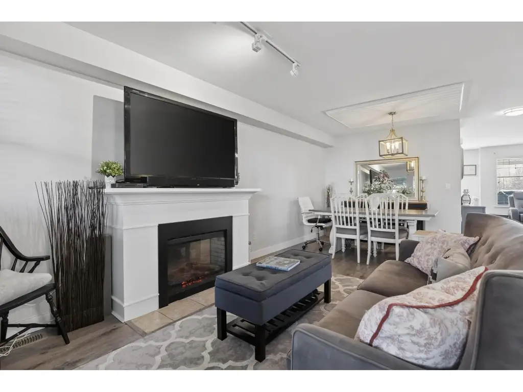 13 6568 193b Street, Surrey