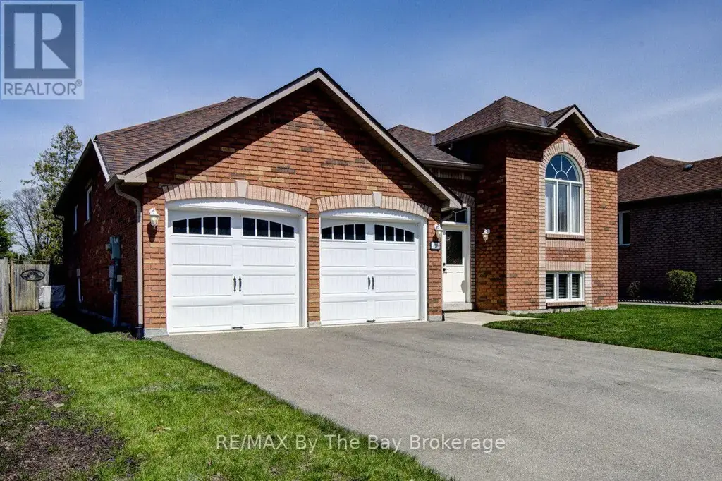 420 Ramblewood Drive, Wasaga Beach