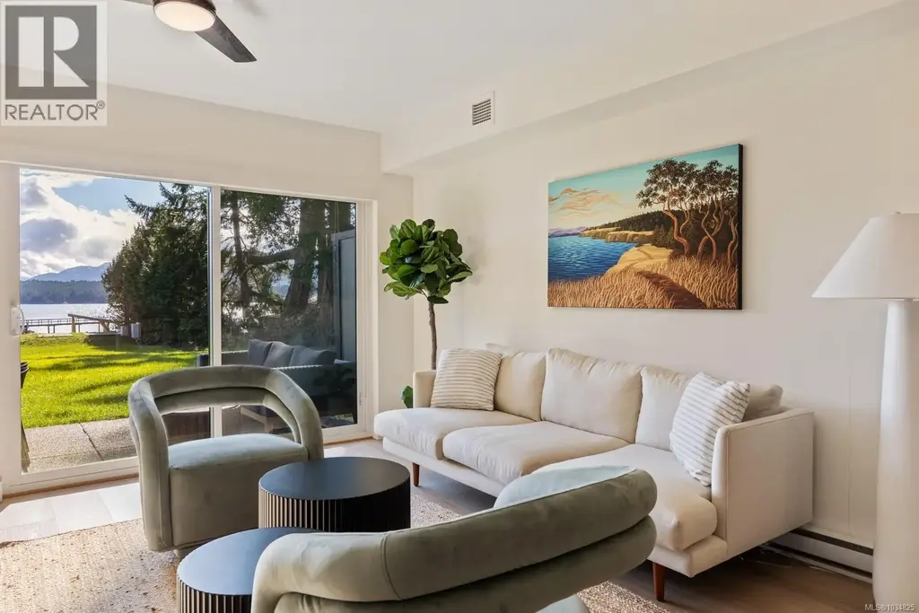 210 4305 Shingle Spit Rd, Hornby Island