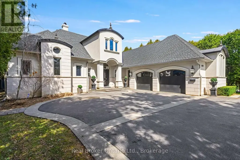 4507 Lakeshore Road, Burlington (Shoreacres)