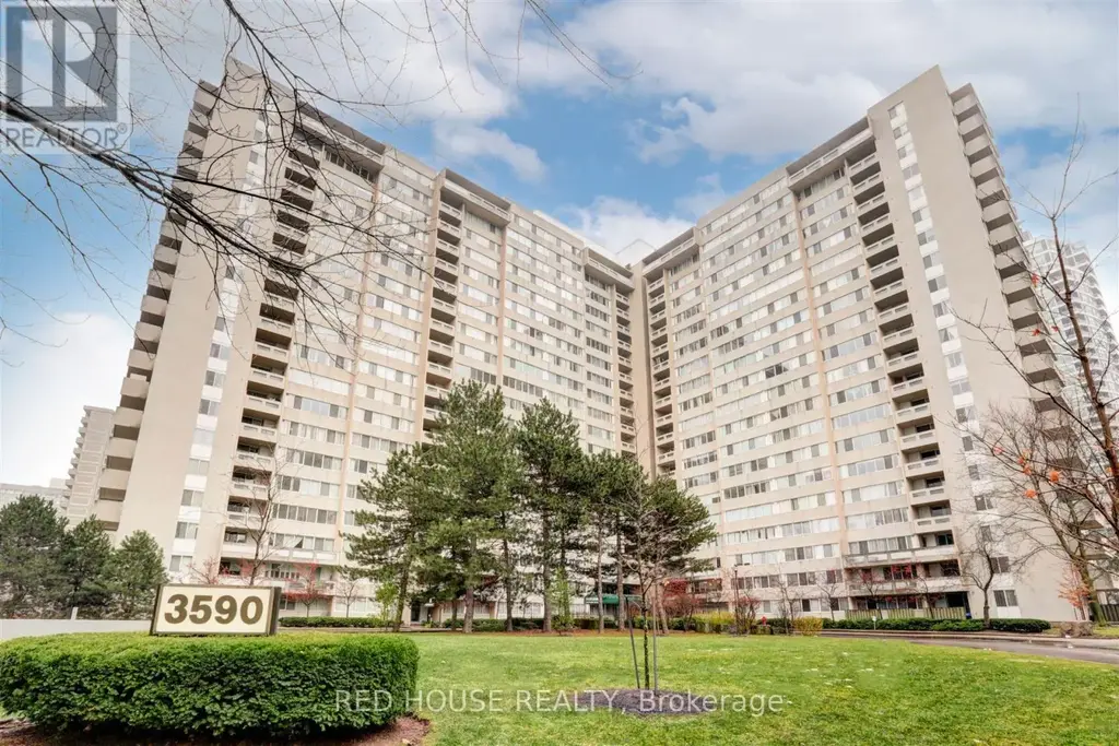 705 - 3590 Kaneff Crescent, Mississauga (Mississauga Valleys)