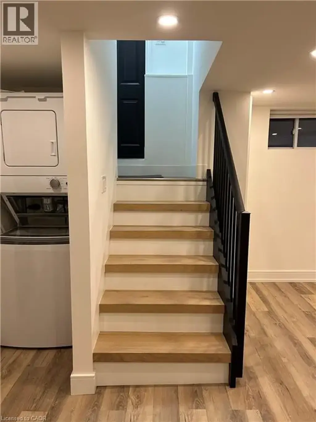 35 Barnesdale Avenue N Unit# Basement, Hamilton