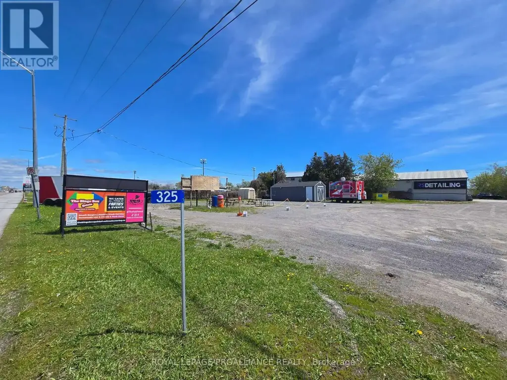 325 Dundas Street E, Quinte West (Trenton Ward)