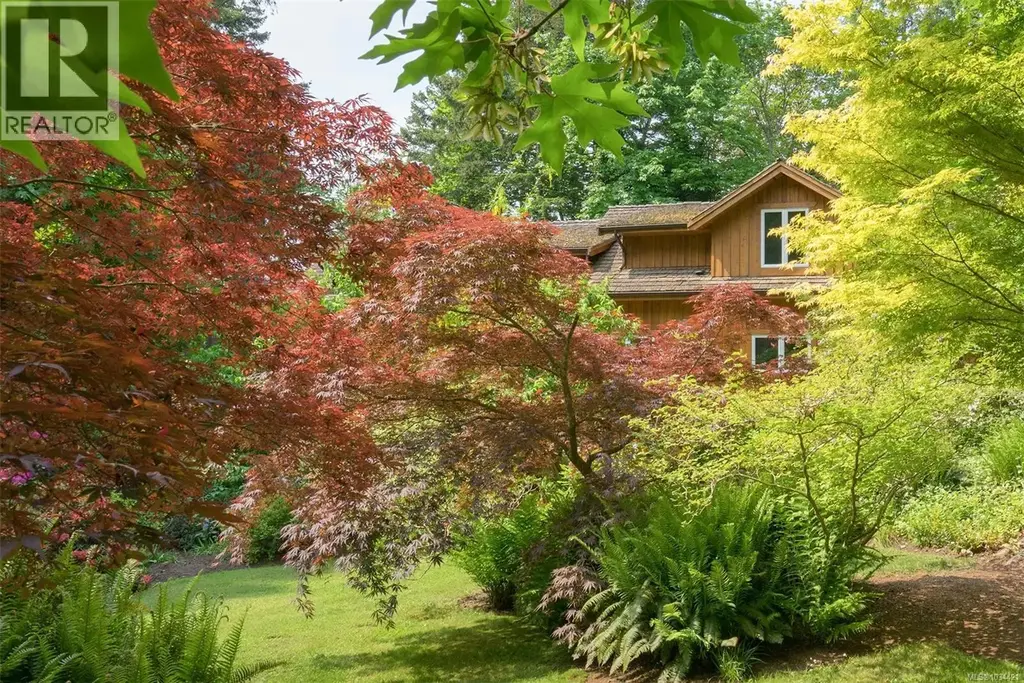 2280 South Rd, Gabriola Island