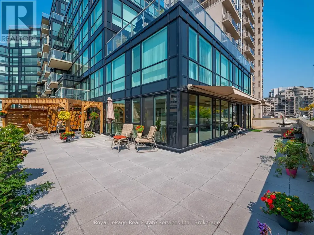 310 - 415 Locust Street, Burlington (Brant)