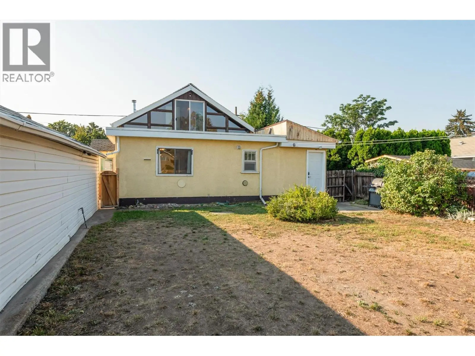 1060 Tataryn Road. Kelowna, British Columbia