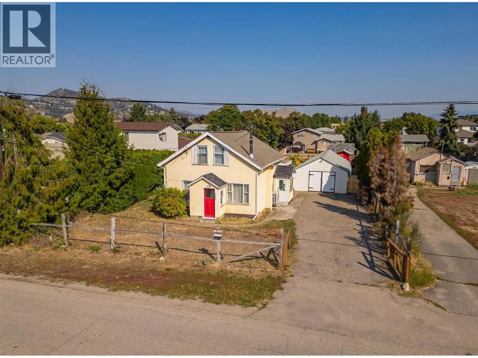1060 Tataryn Road. Kelowna, British Columbia