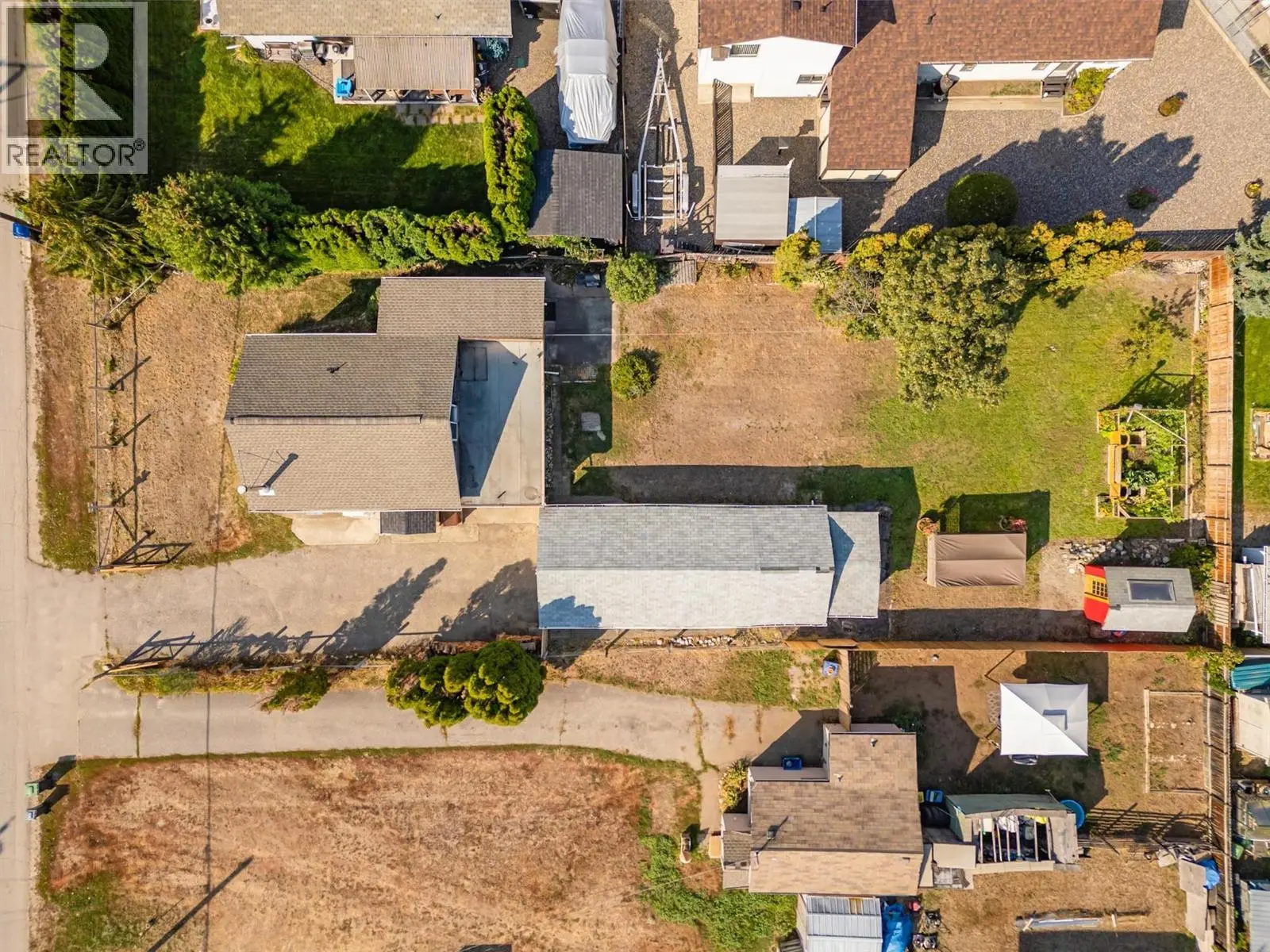 1060 Tataryn Road. Kelowna, British Columbia