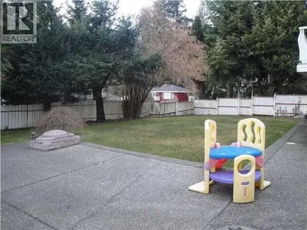 4497 Canterbury Crescent, North Vancouver