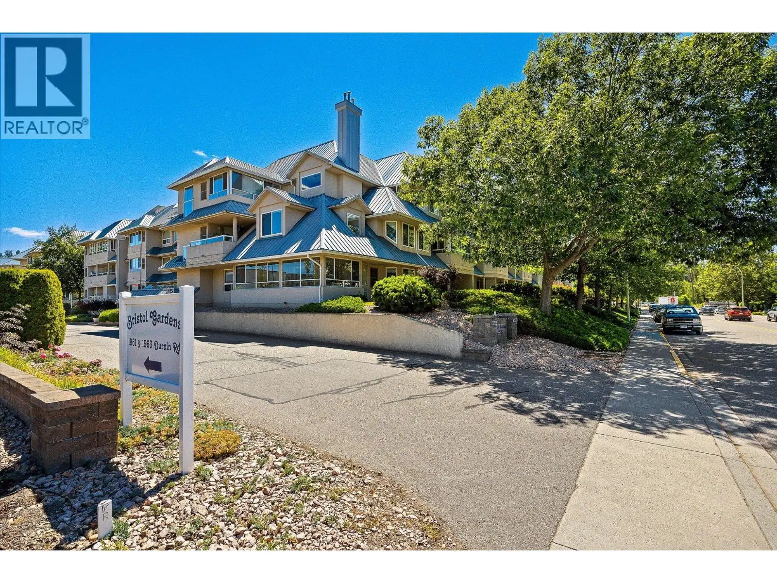 Photo of Listing #10385920