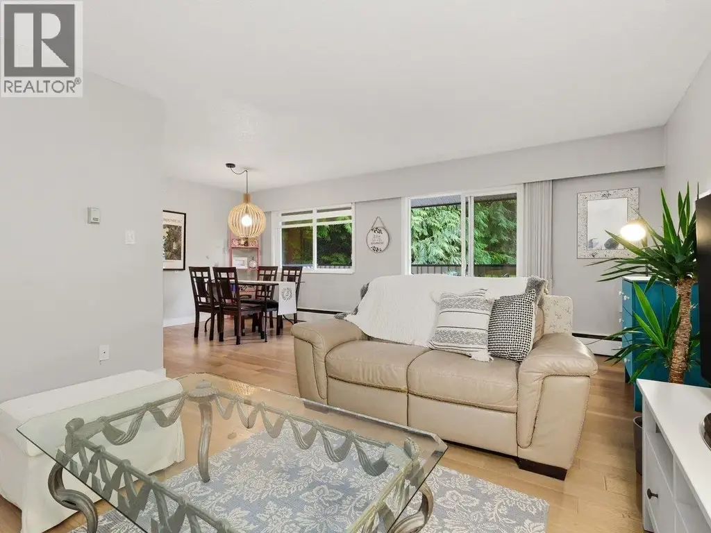 89 1052 Premier Street, North Vancouver