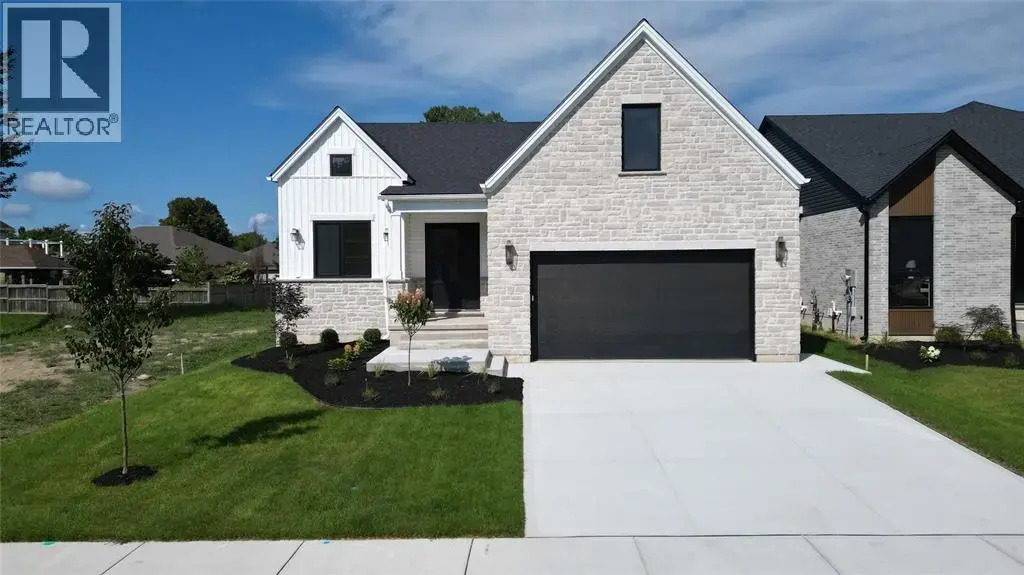 2052 Marion Avenue, Sarnia