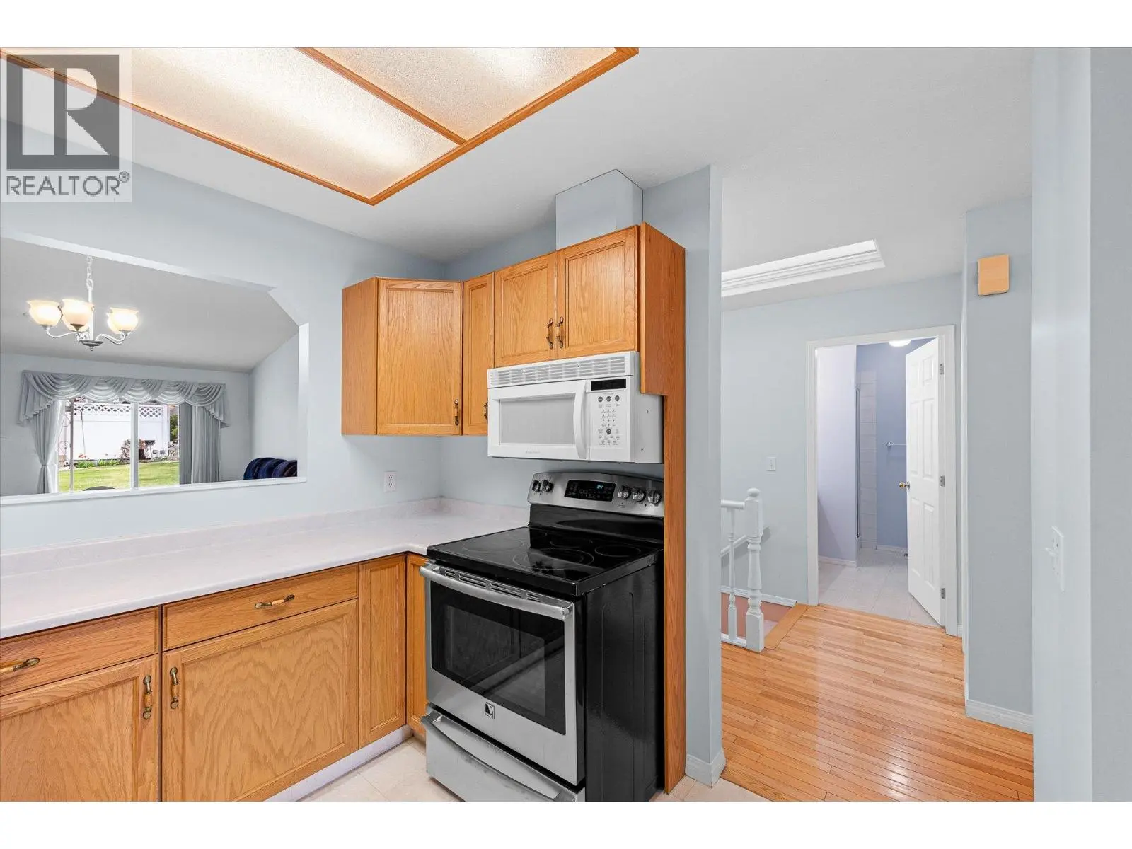 1874 Parkview Crescent Unit# 17. Kelowna, British Columbia