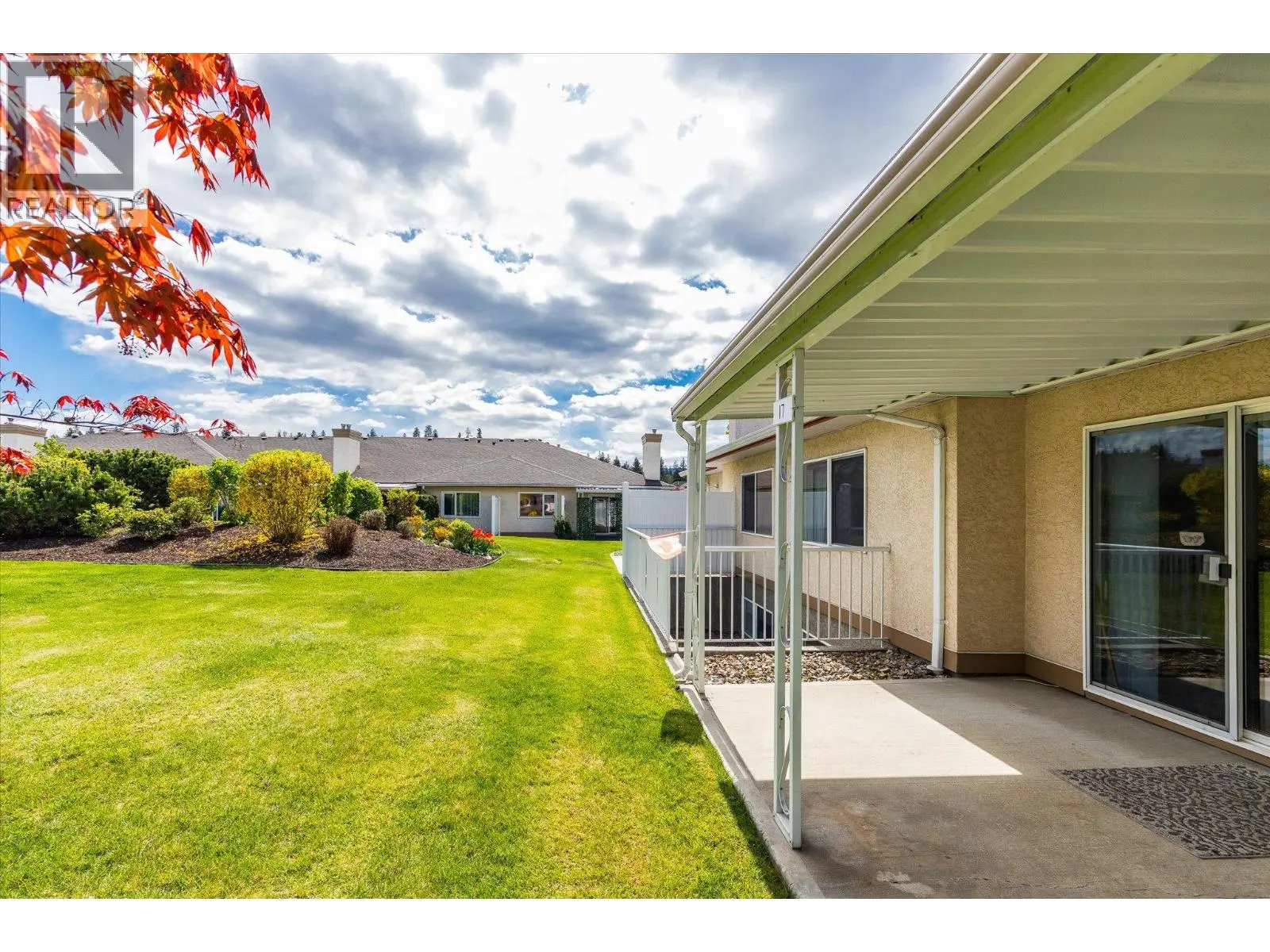 1874 Parkview Crescent Unit# 17. Kelowna, British Columbia