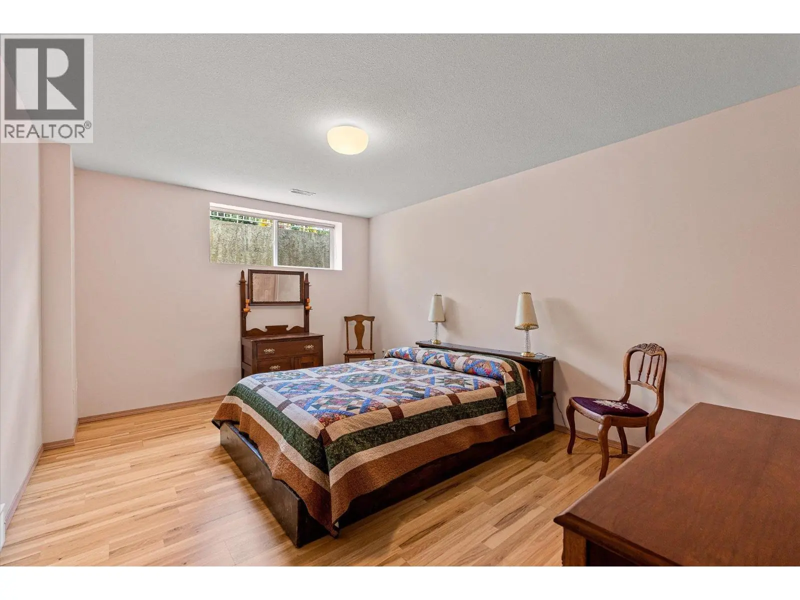 1874 Parkview Crescent Unit# 17. Kelowna, British Columbia