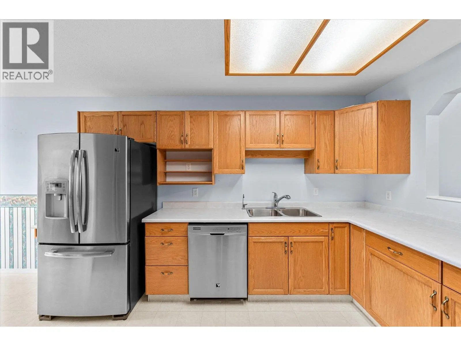 1874 Parkview Crescent Unit# 17. Kelowna, British Columbia