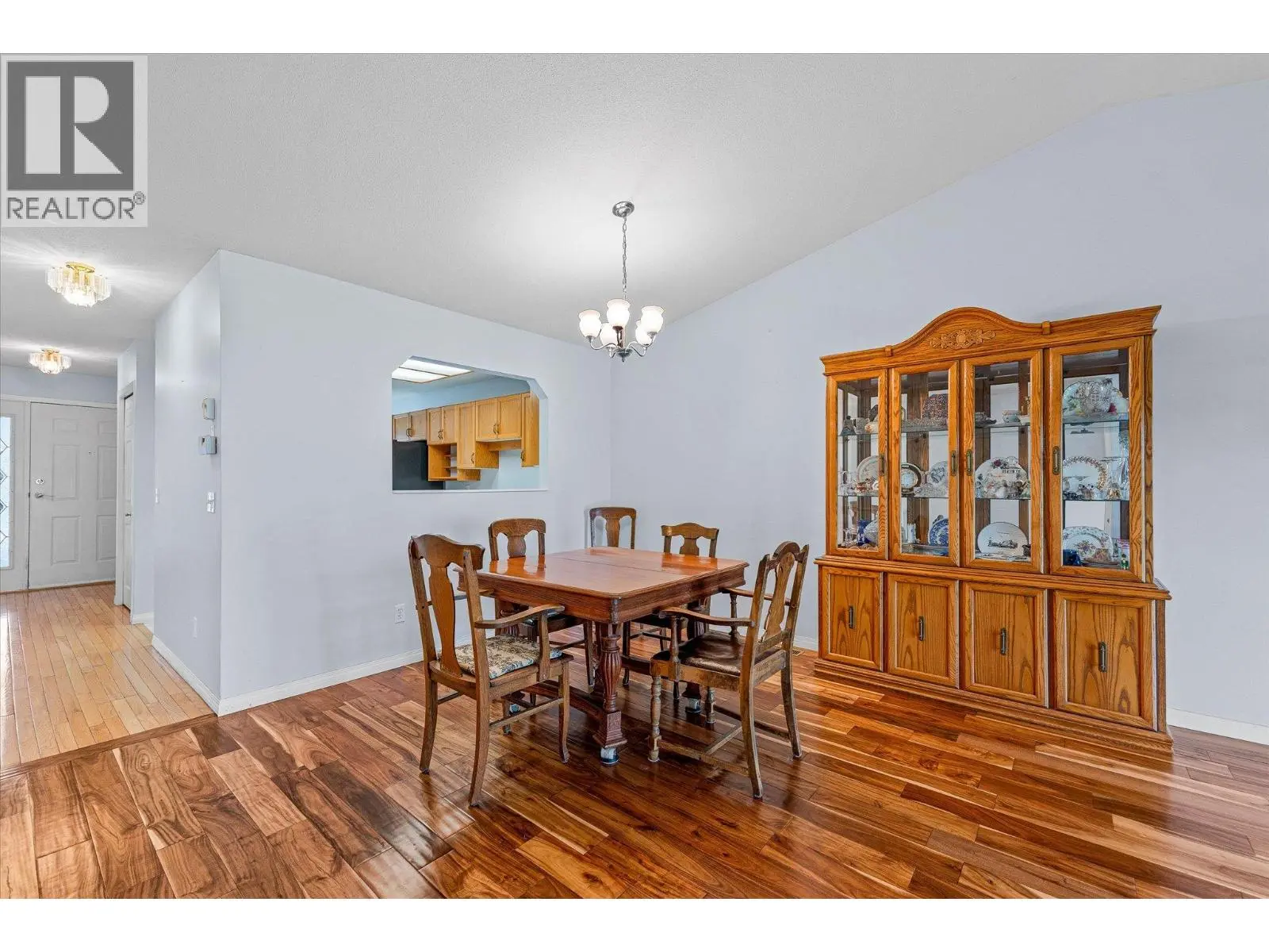 1874 Parkview Crescent Unit# 17. Kelowna, British Columbia