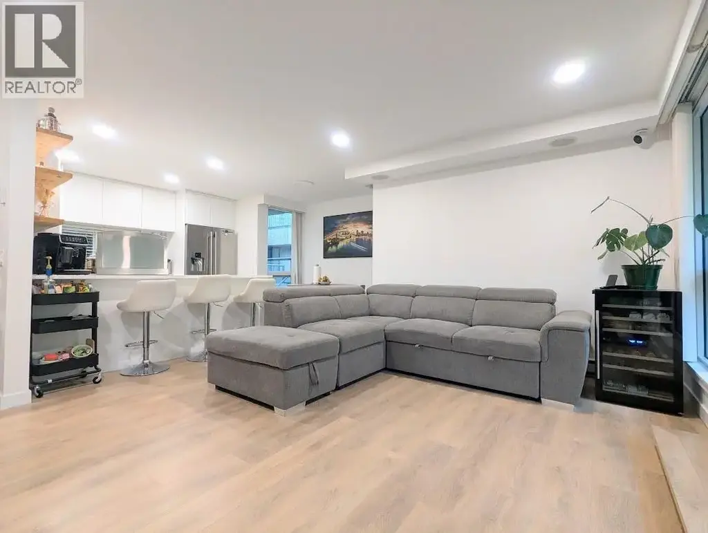 T6903 3980 Carrigan Court, Burnaby