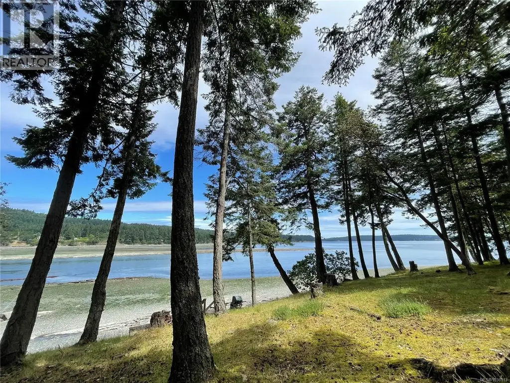 1022 Sea Fern Lane, Mudge Island