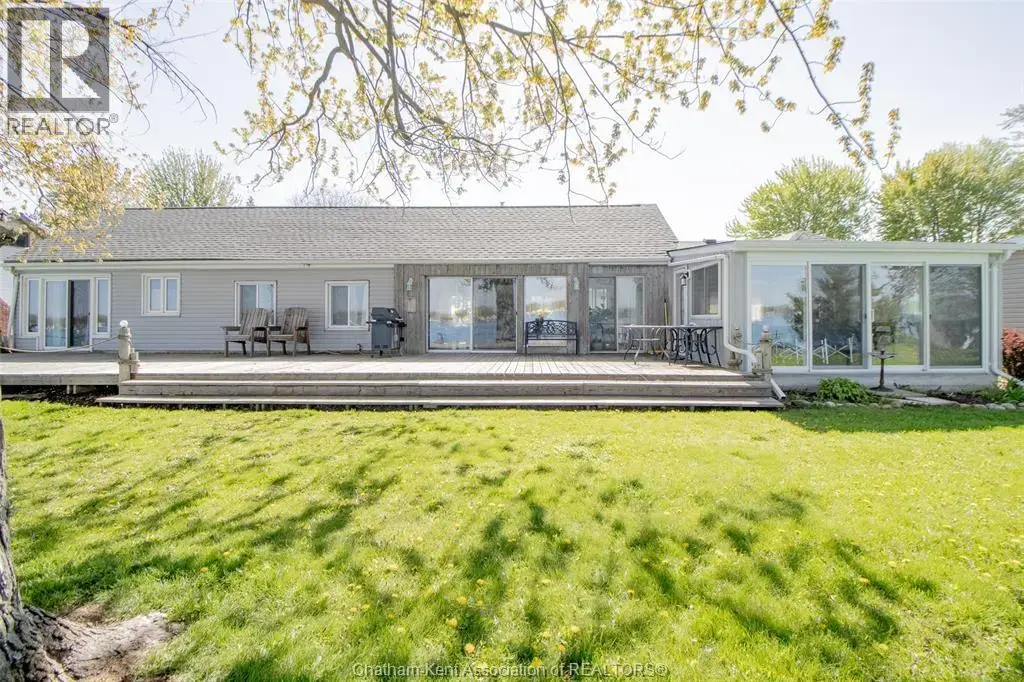 3057 St.clair Parkway, Sombra