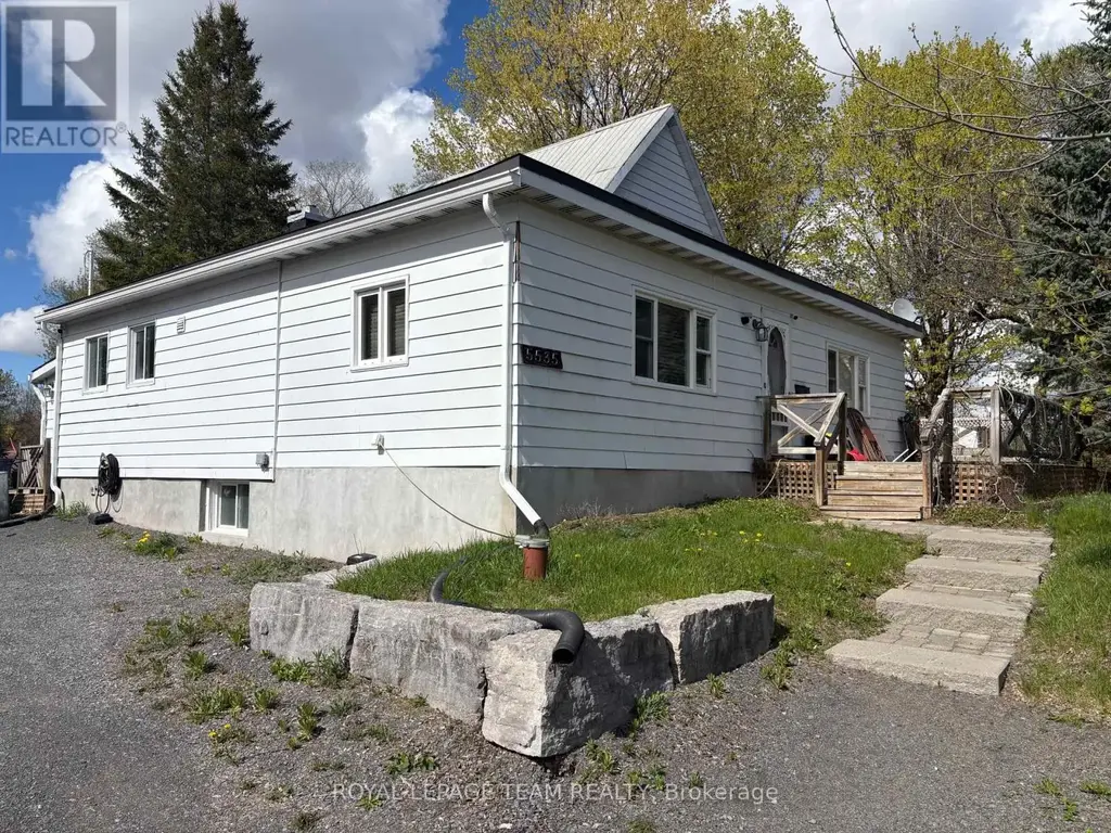 5535 Mitch Owens Road N, Ottawa
