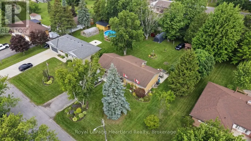292 Wellington Street, North Huron (Blyth)