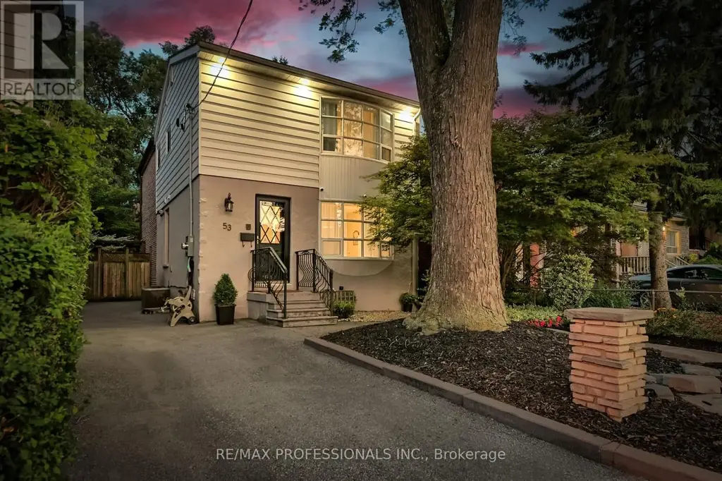 53 Tilden Crescent, Toronto (Humber Heights)
