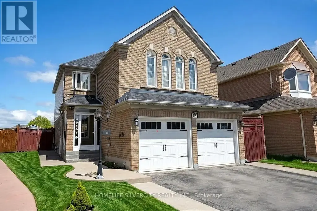 11 Rangeland Road, Brampton (Sandringham-Wellington)