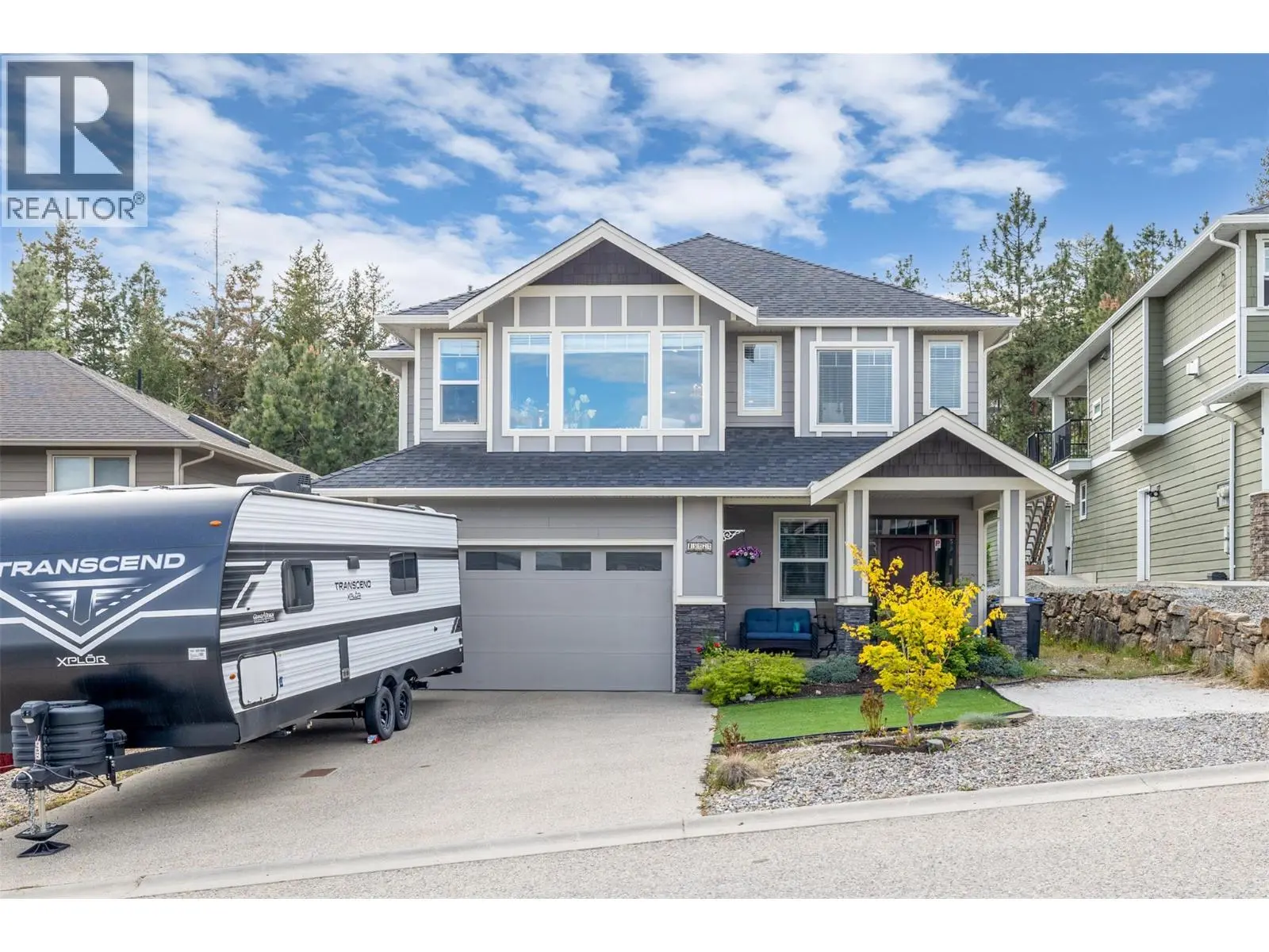 13272 Shoreline Drive. Lake Country, British Columbia