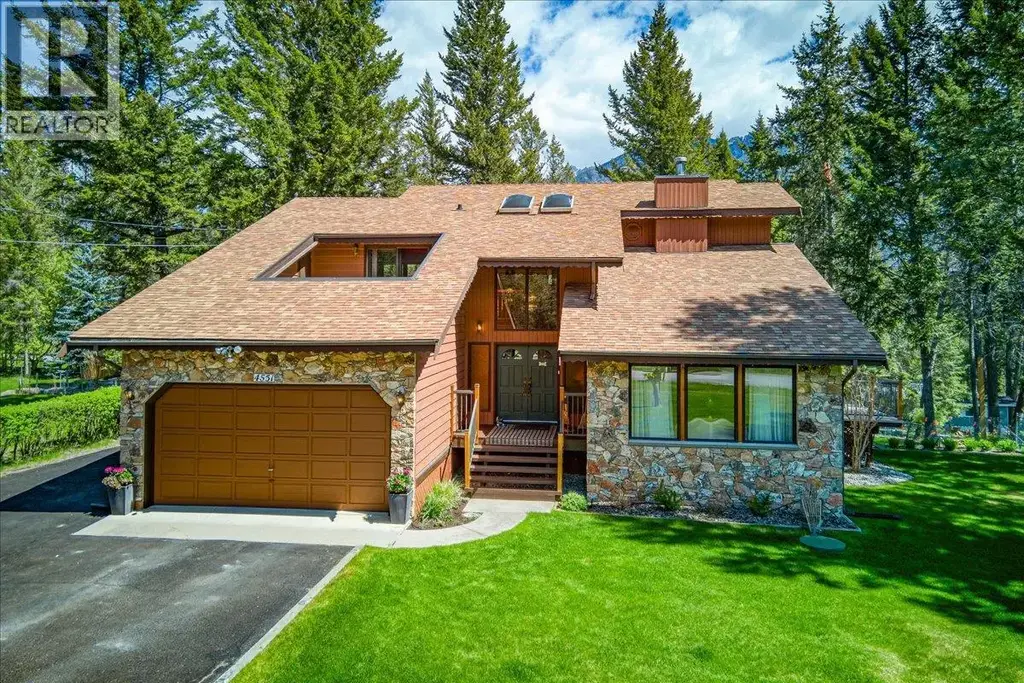 4551 Columbia View Road, Fairmont Hot Springs
