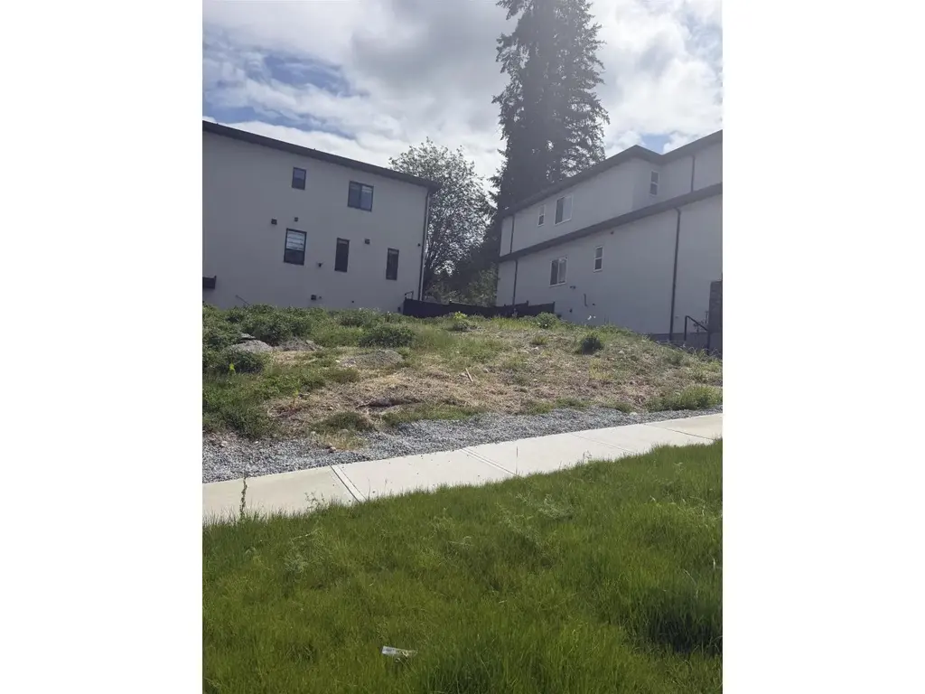 13858 115 Avenue, Surrey