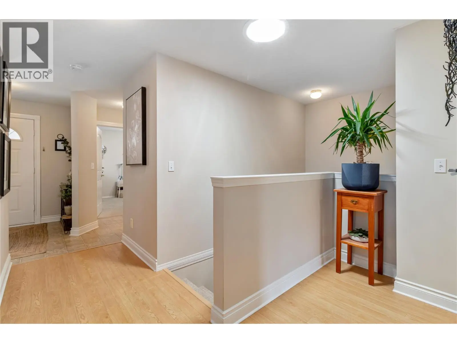 1886 Parkview Crescent Unit# 3. Kelowna, British Columbia