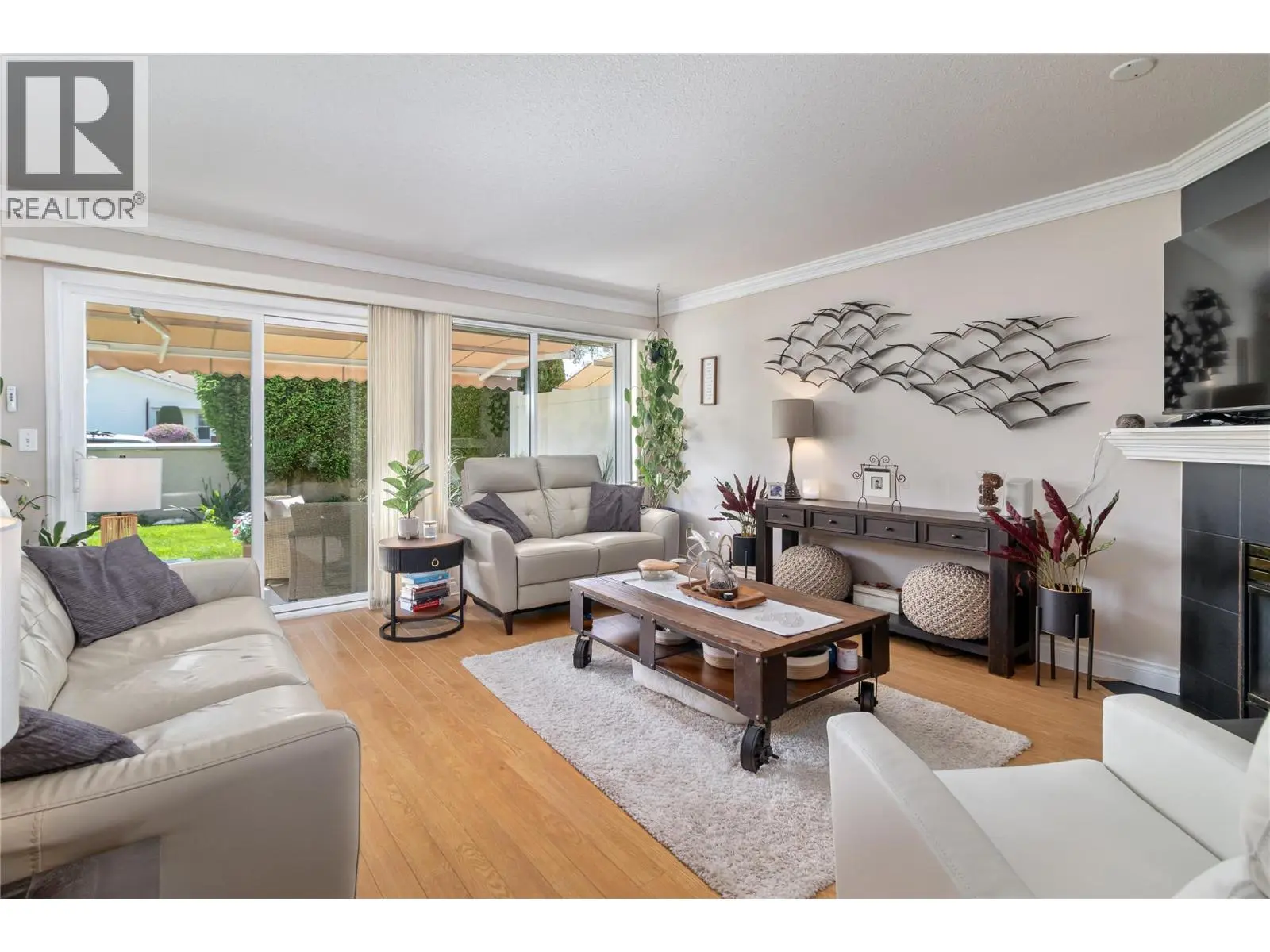 1886 Parkview Crescent Unit# 3. Kelowna, British Columbia
