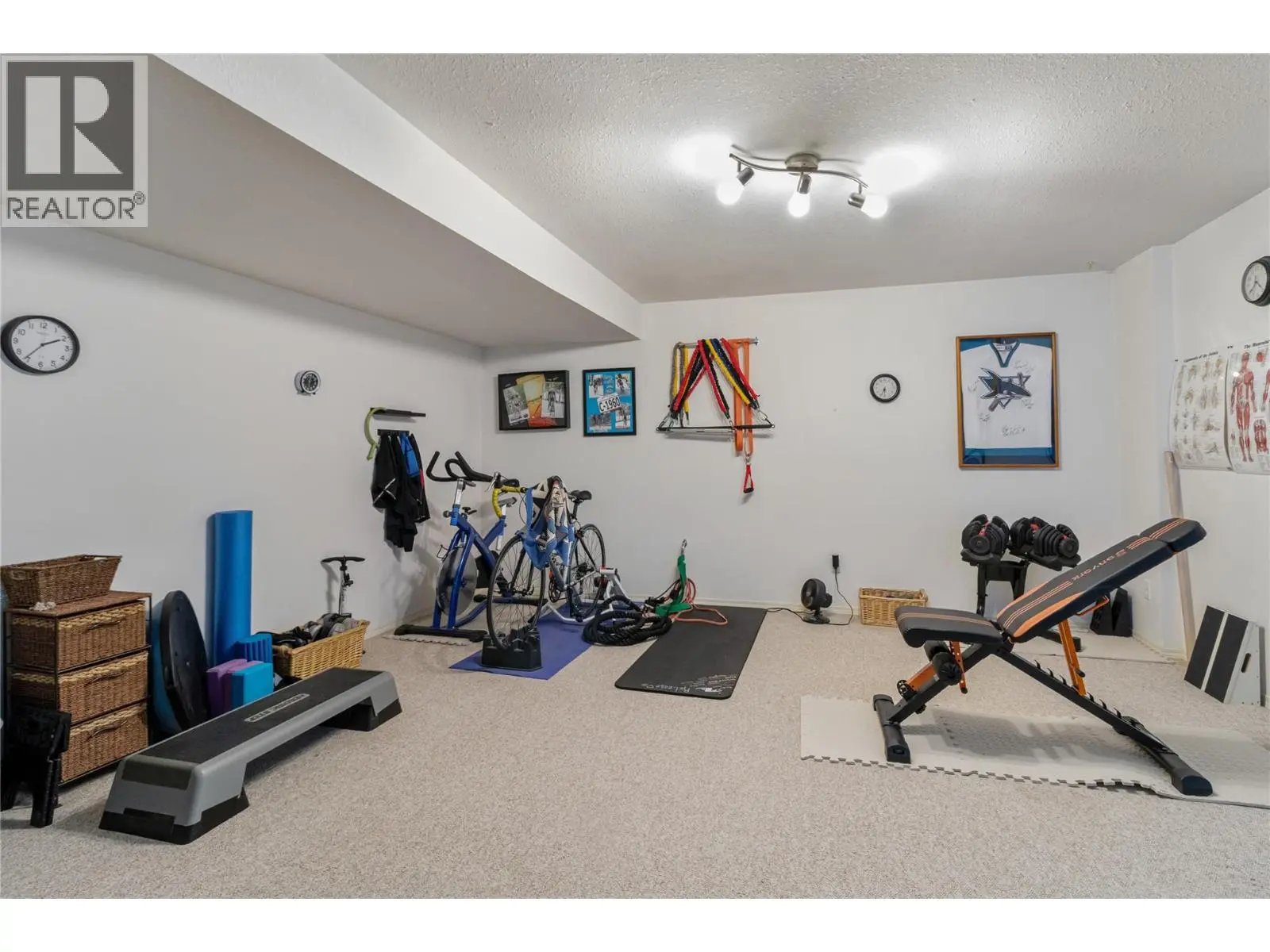 1886 Parkview Crescent Unit# 3. Kelowna, British Columbia
