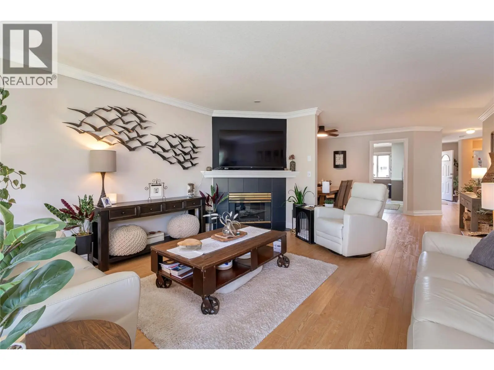 1886 Parkview Crescent Unit# 3. Kelowna, British Columbia
